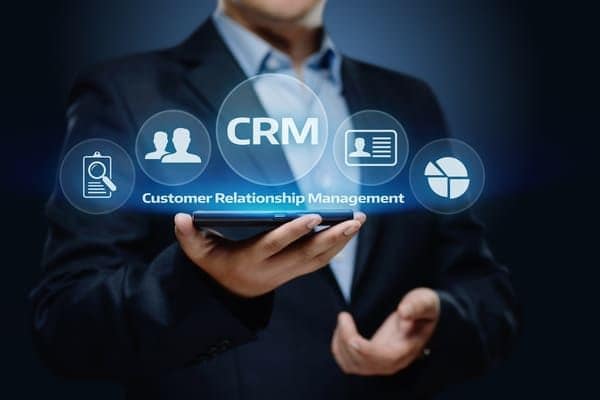 営業業務の効率化をCRMツールとの連携で実現